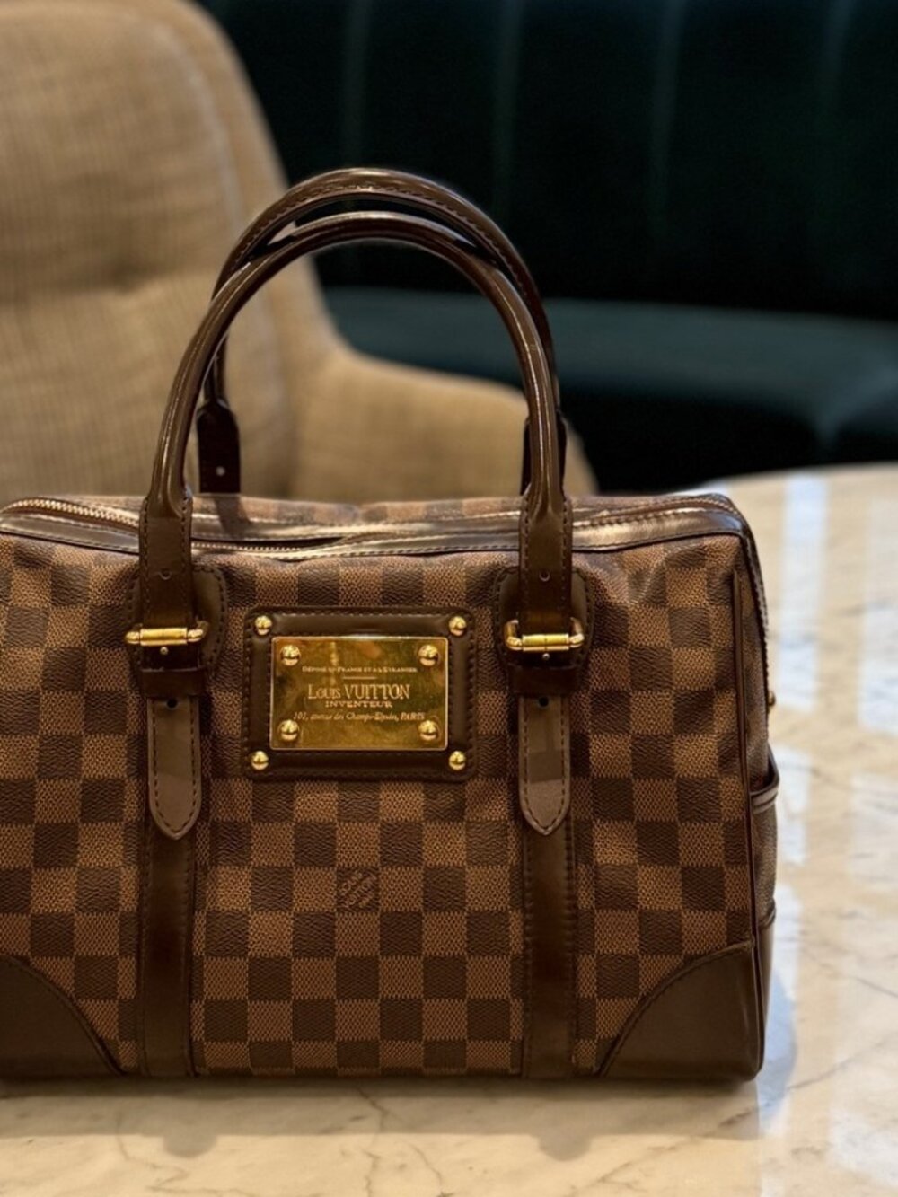 LOUIS VUITTON Damier Ebene Berkeley